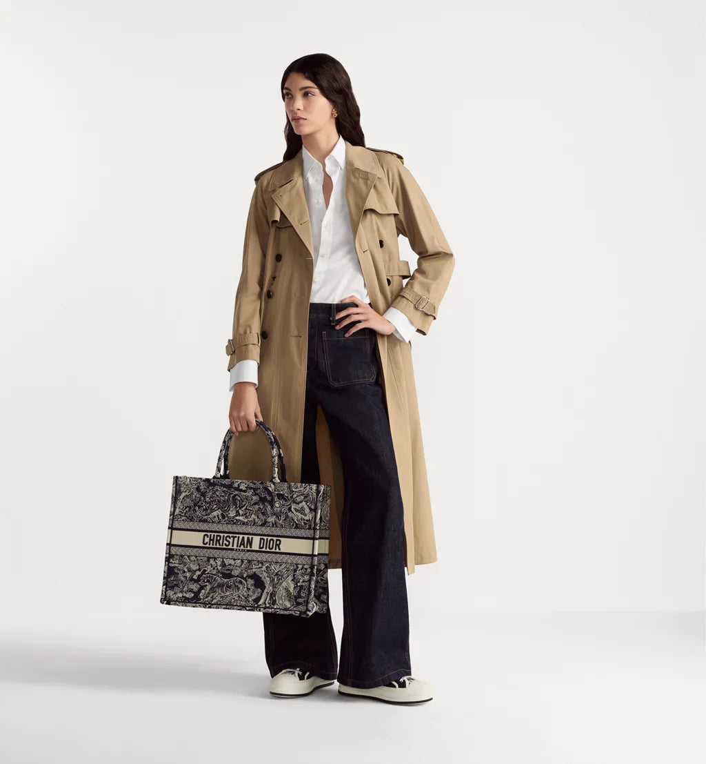 Bolso Dior Book Tote grande 15