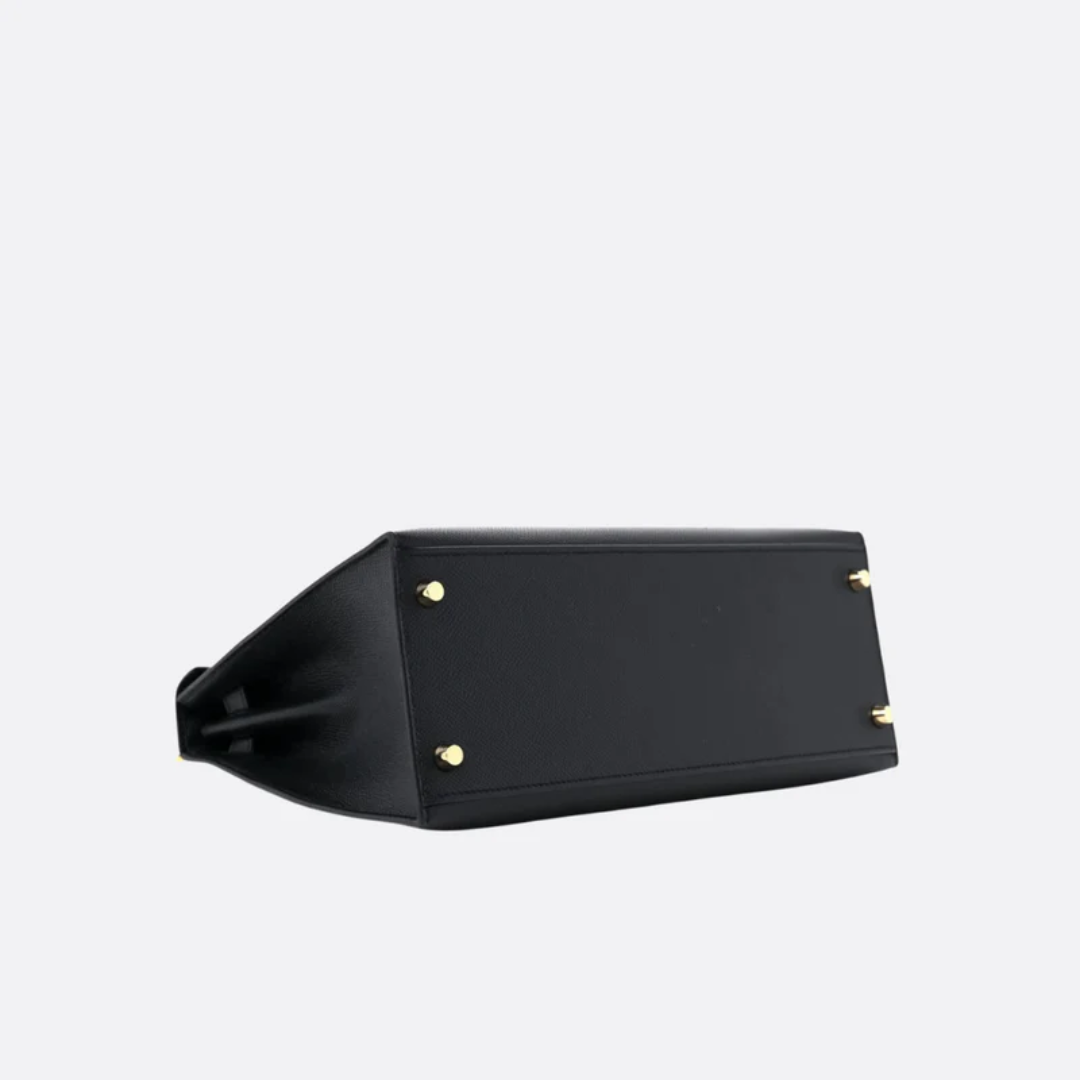 Bolso Hermès Kelly 28 Epsom con herrajes dorados en negro 05