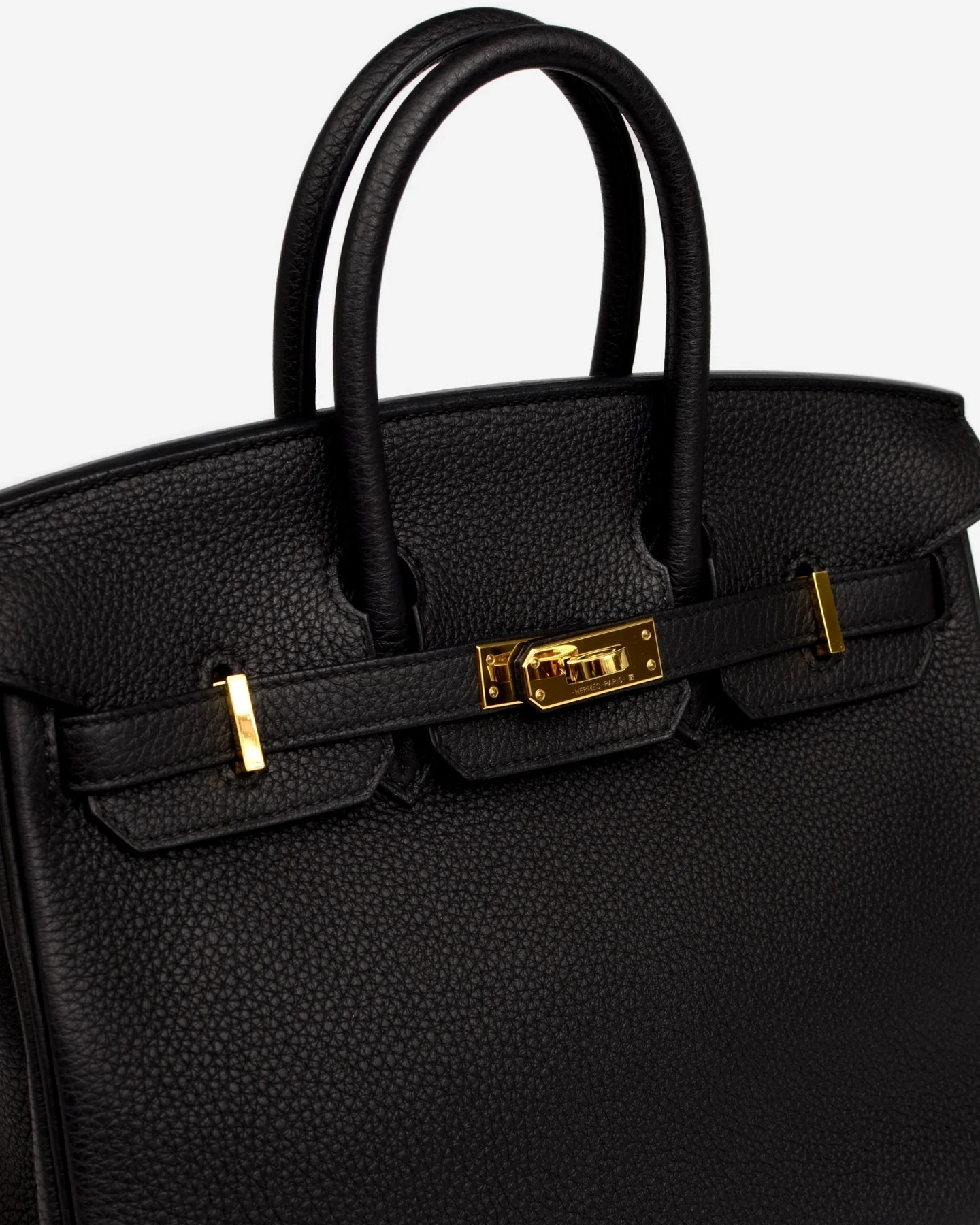 Bolso Hermès Birkin 25 con herrajes dorados en negro 04