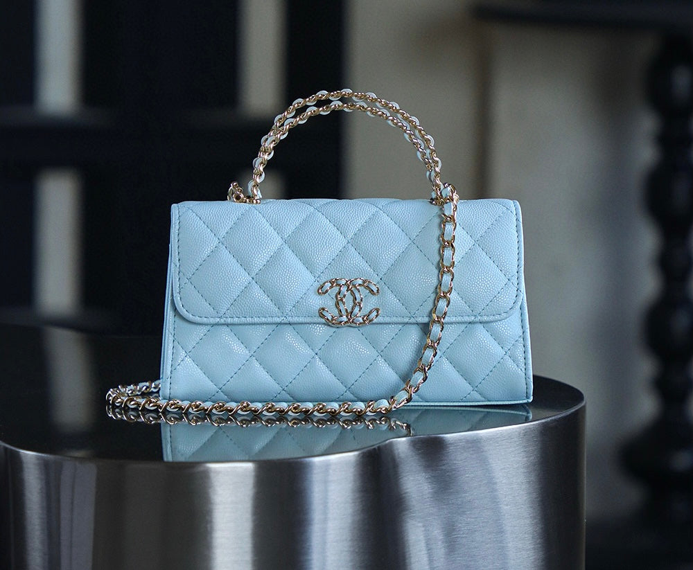 Bolso Classic Flap gris hielo – Chanel 07